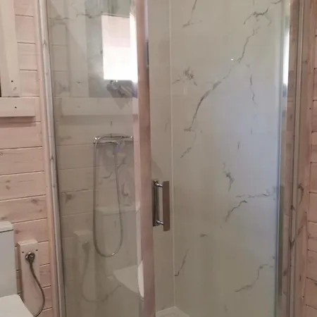 Holiday home Moja Debina Lux 2, Dom Z Pokojem Dziennym, Dwiema Sypialniami I Widokiem Na Las, Blisko Plazy