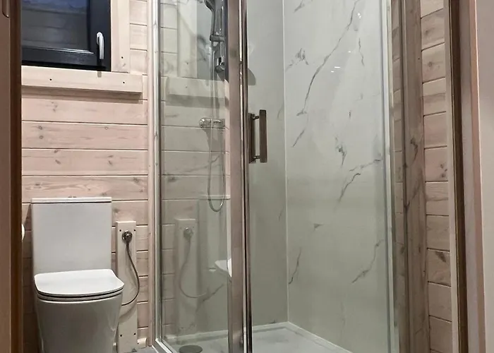 Moja Debina Lux 2, Dom Z Pokojem Dziennym, Dwiema Sypialniami I Widokiem Na Las, Blisko Plazy Сasa de vacaciones Debina (Ustka)